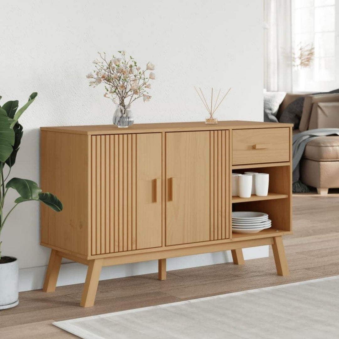 Das Sideboard misst 114 x 43 x 73.5 cm in Braun